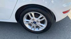 Ford Fiesta 1.0 EcoBoost Zetec 5dr Petrol Hatchback